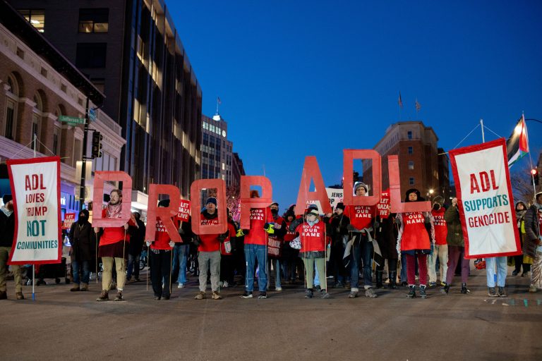 NYC Subway Cleaners Reportedly “Cheated” By Andrew Cuomo Win Back Stolen Wages