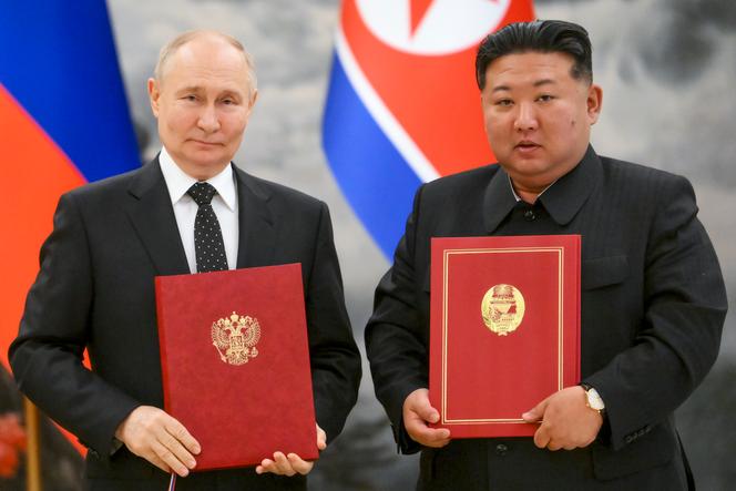 Vladimir Putin and Kim Jong Un vow stronger ties ahead of US-Russia summit