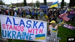 Anxiety Grips Kyiv And Brussels On Eve Of  Trump-Putin Summit In Alaska