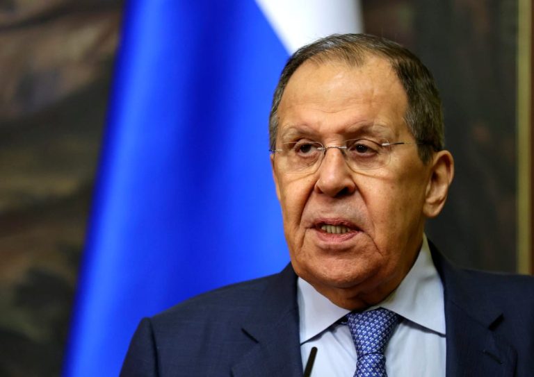 Sergey Lavrov’s Alaska outfit hints at Soviet nostalgia