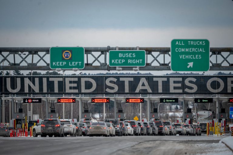 Mom and child detained over visa error released from US facility