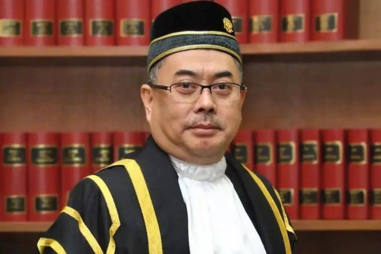 Malaysian Judicial Picks Answer all Questions But One