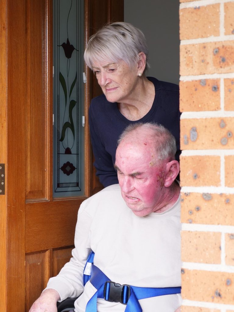 Wife told to abandon husband at hospital to get home care assessment