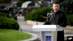 Zelenskyy Vows To ‘Not Lose’ War With Russia During Independence Day Speech