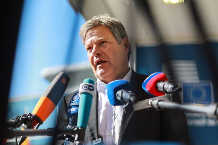Germany’s ex-Vice Chancellor Robert Habeck quits politics