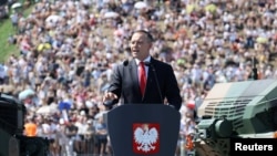 Polish President’s Decision To Veto Aid To Ukrainian Refugees Prompts Political Storm