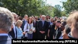 European Leaders Condemn Latest Russian Strikes On Ukraine, Vow New Sanctions