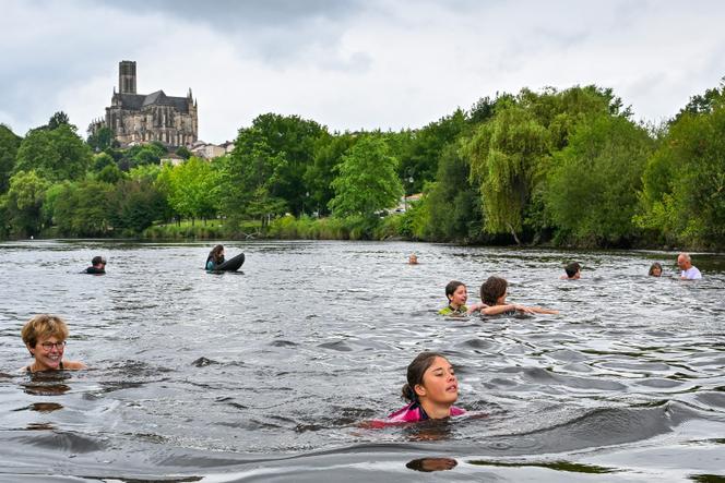 After the Seine, French swimming activists strive to follow the Parisian example