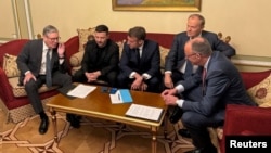Trump Pressures Europe On Russian Oil As Coalition Looks To Finalize Ukraine ‘Reassurance Force’