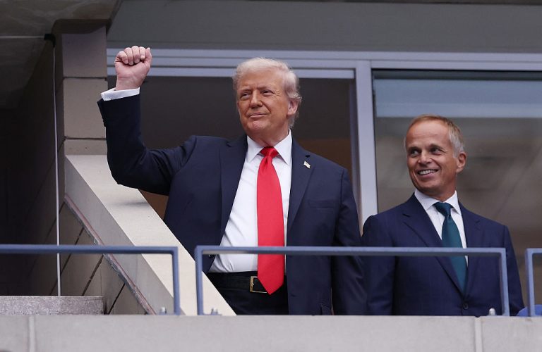 USTA faces heat after muting Trump boos