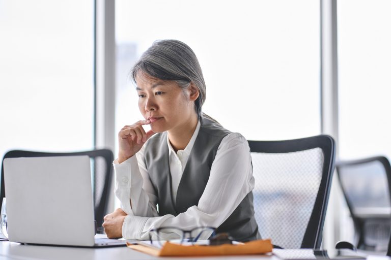 Deel report warns mounting financial pressures on Hong Kong workforce, calls for payroll innovation