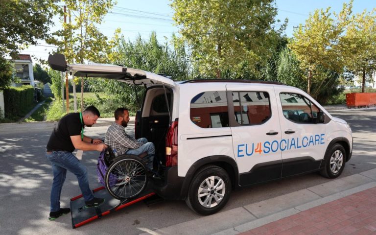 EU4SocialCare, social transport for people with disabilities in the municipality of Kamza in Albania