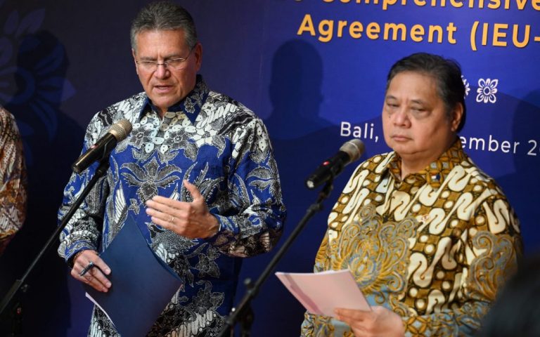 EU and Indonesia agree to trade deal