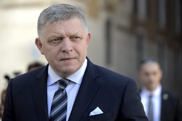 Slovakia enshrines 2 genders in constitution