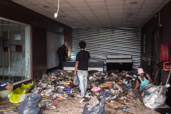 Madagascar energy minister sacked amid protests over power cuts