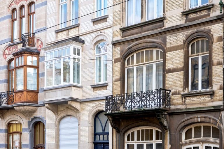 EU housing plan to tackle speculation, short-term rentals