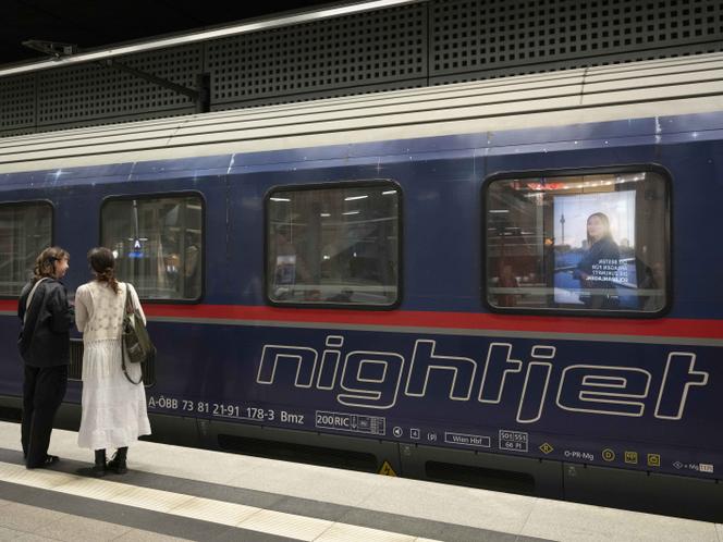Night trains linking Paris to Vienna and Berlin to end as France cuts subsidies