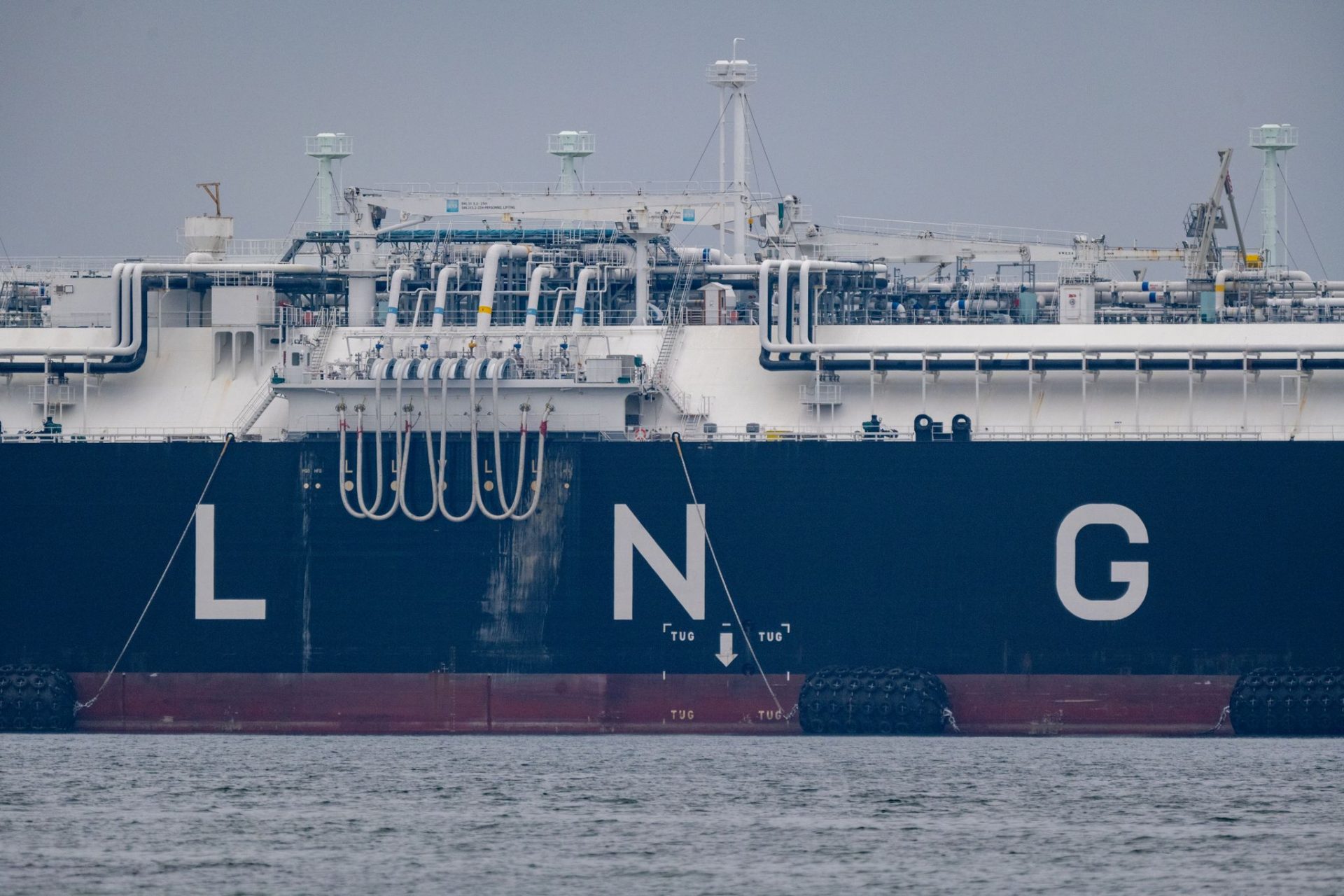 EU companies pay Russia billions in taxes on LNG imports, study says