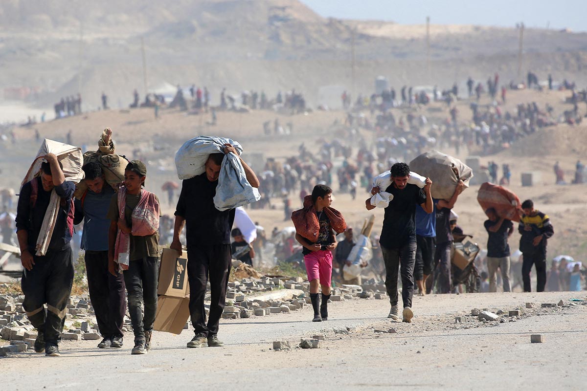 Mô Bleeker: “You don’t have to wait until it’s a genocide to react”
