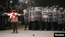 Georgian Riot Police Break Up Tbilisi Demonstration, Detain Protest Organizers