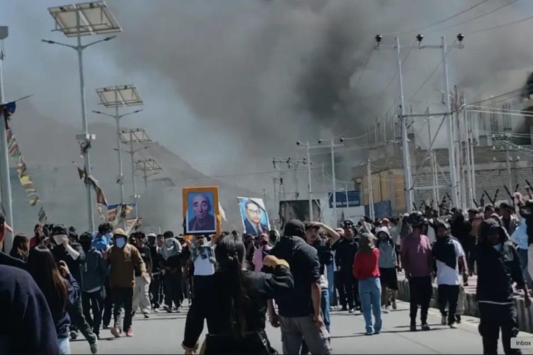 Autonomy Protests on The ‘Roof of The World’