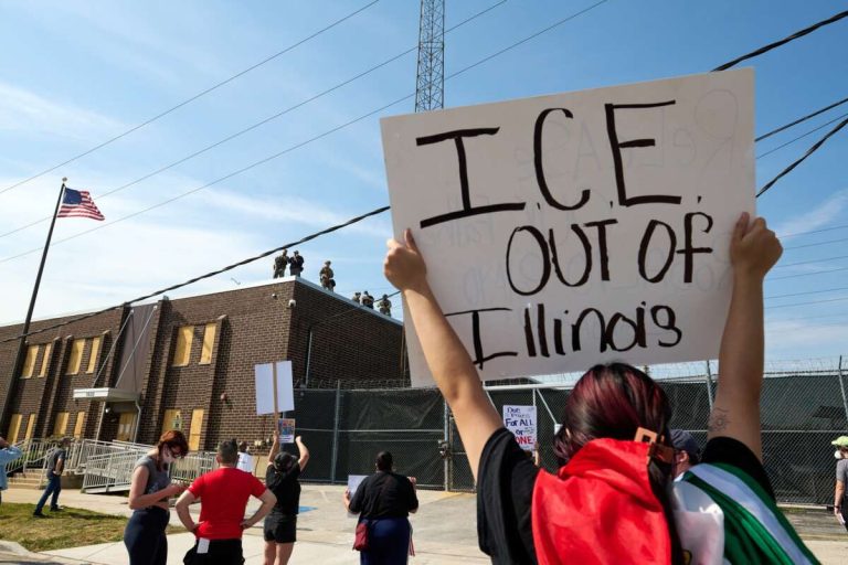 Illinois Lawsuit Seeks to Block Trump’s Deployment of National Guard to Chicago