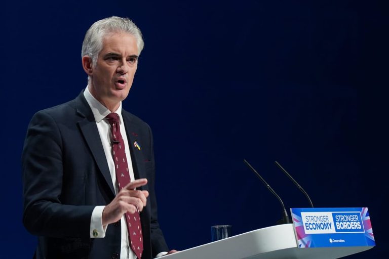 Top Tory says many of Farage’s ‘core supporters’ are conspiracy theorists