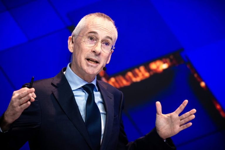 Dutch chips star exec slams EU for overregulating AI