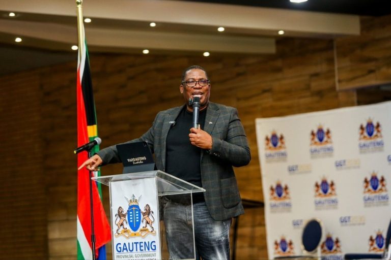 Lesufi suspends Gauteng Health head over Tembisa hospital report
