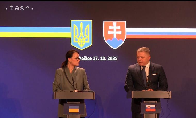 The Slovak and Ukrainian governments signed several intergovernmental agreements, also discussing EU sanctions