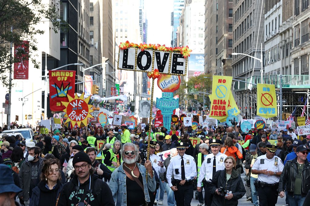 “No Kings” protests sweep the nation against Trump