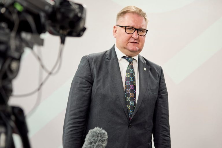Ukraine’s EU membership bid set for breakthrough in December, says deputy PM