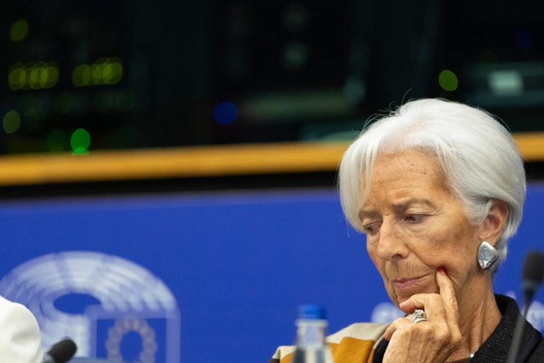 ECB union sues bank over attempts to silence union reps