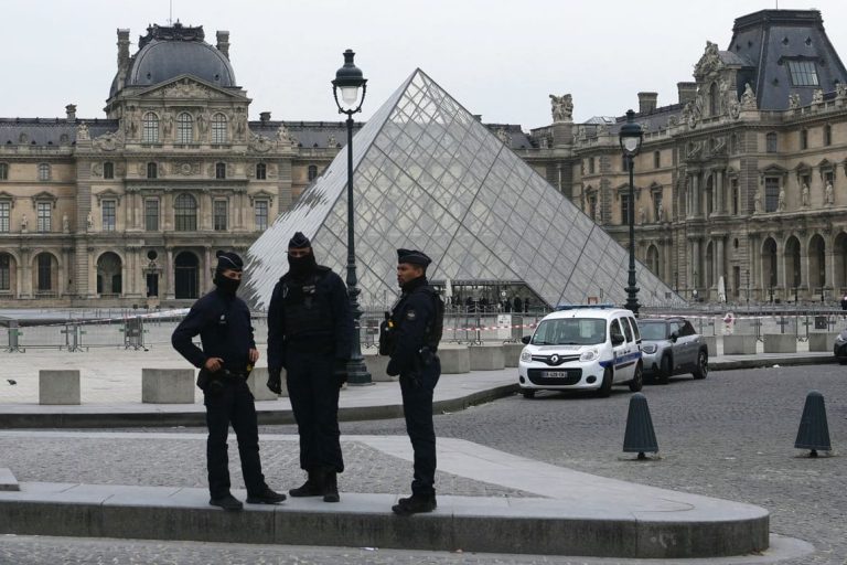France makes arrests in brazen Louvre jewel heist