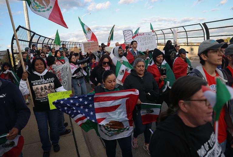 Trump’s deportation raids ensnare Chicago’s everyday workers