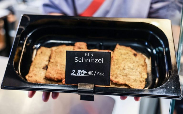 German agriculture minister opposes EU ban on plant-based meat labels