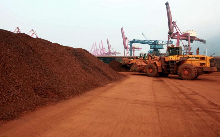 The lifting of Chinese restrictions on rare earths also concerns the EU (commissioner)