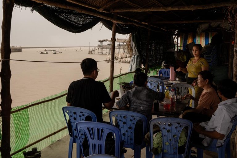 Water rises and land sinks in Vietnam’s Mekong Delta