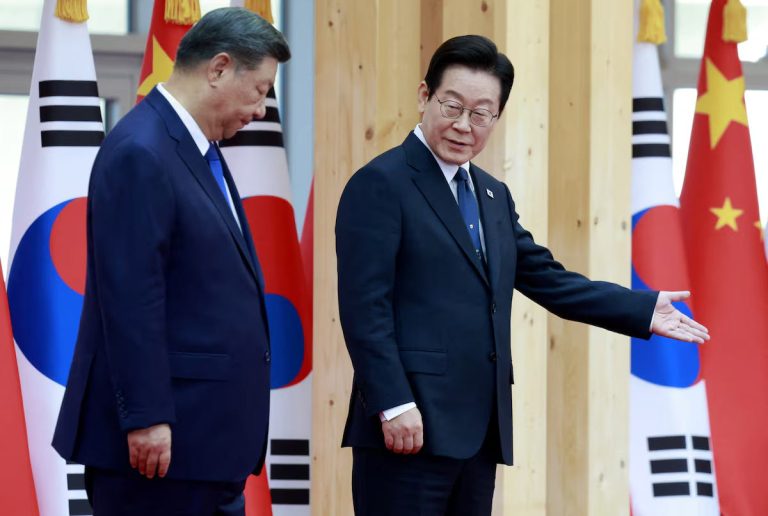 Xi-Lee Summit Centers on Repairing Diplomatic Ties