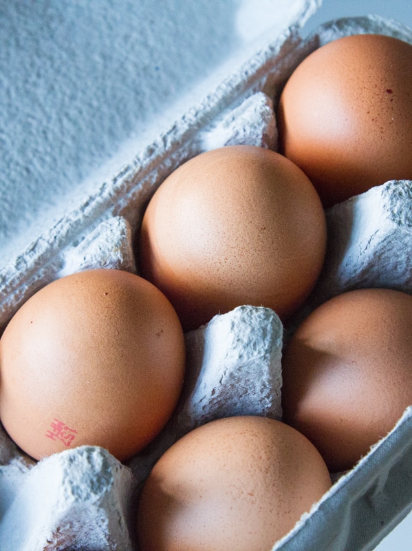 Do you know what you’re buying when choosing between egg labels?