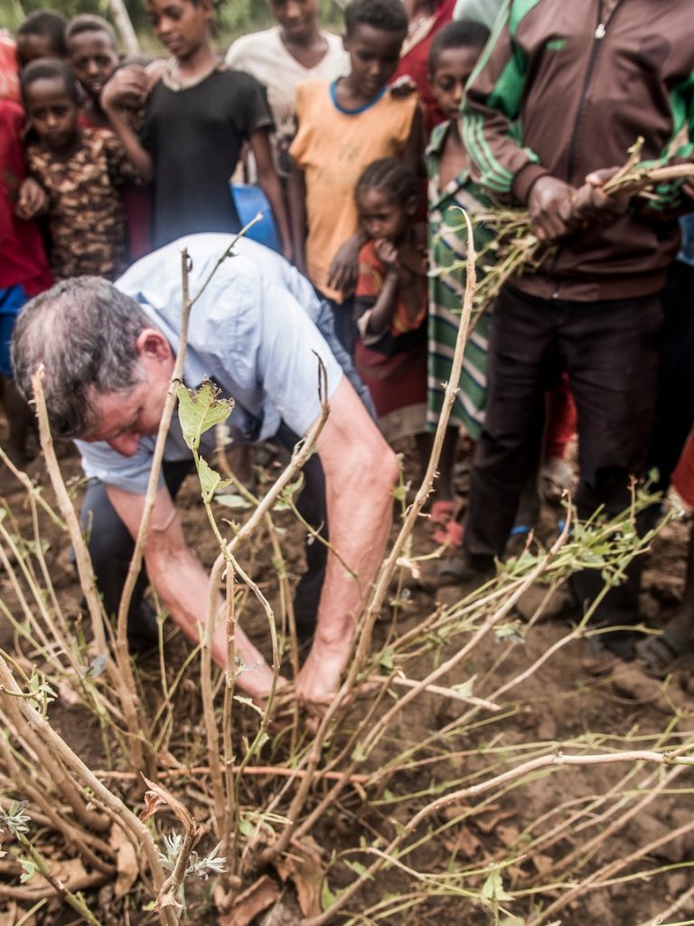 Australian wins peace prize for farming idea feeding millions in Africa