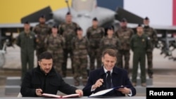 Ukraine Inks Fighter Jet Deal With France As Kremlin Eyes New Summit With US