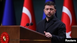 US Peace Draft Calls For Major Ukraine Concessions As Zelenskyy Pushes Talks In Turkey