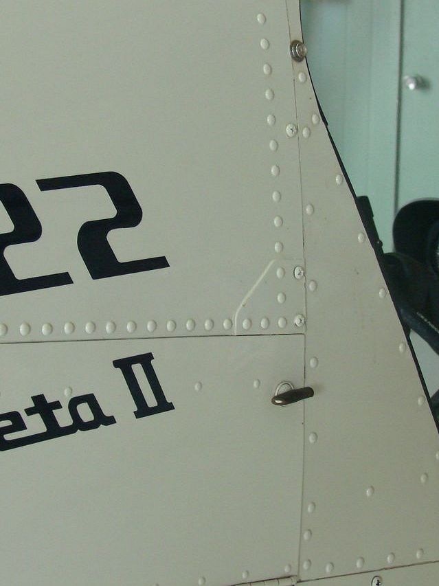 Business sells large fleet of Robinson R22 mustering helicopters