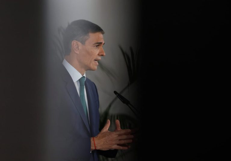 Sanchez vs. the judges