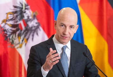 ECB Lagarde flags essential steps to fuller union for raising growth