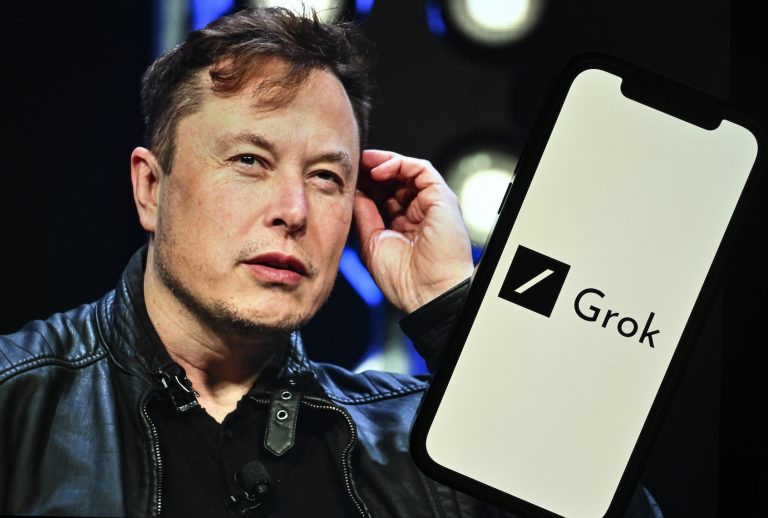 “Genius-level intellect”: Grok goes haywire for “strikingly handsome” Elon Musk