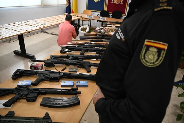 Brussels opens proceedings against Spain, Germany, and Latvia over firearms regulation