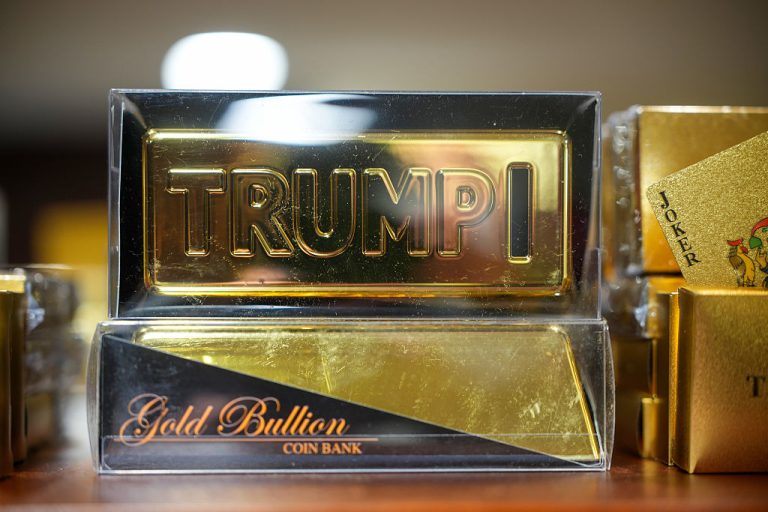 “Gold bar diplomacy”: Swiss politicians call Trump gifts a possible bribe