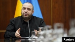 Ukrainian Officials Head To US For Peace Talks, As Zelenskyy Struggles Amid Corruption Scandal